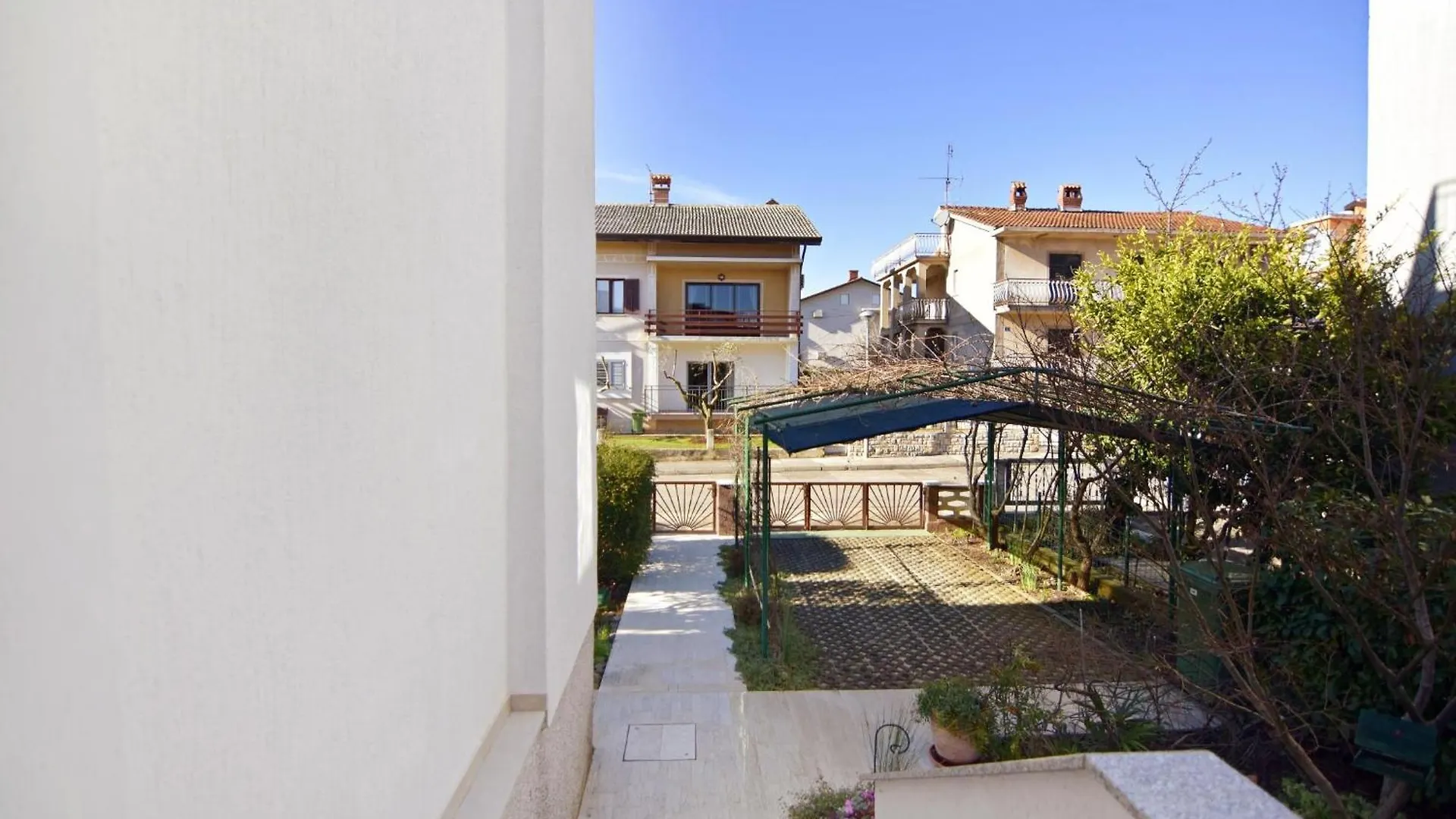 Apartments With A Parking Space Umag - 22482
