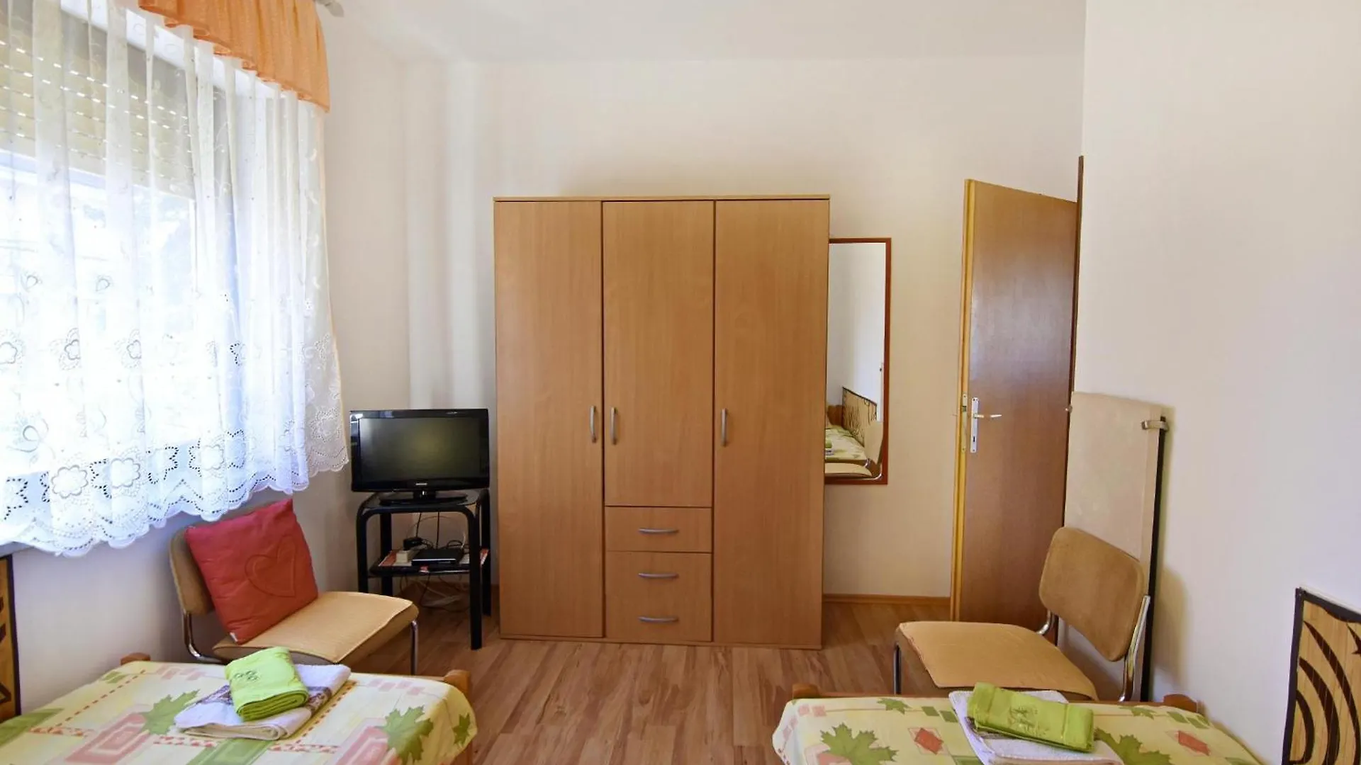 Apartments With A Parking Space Umag - 22482